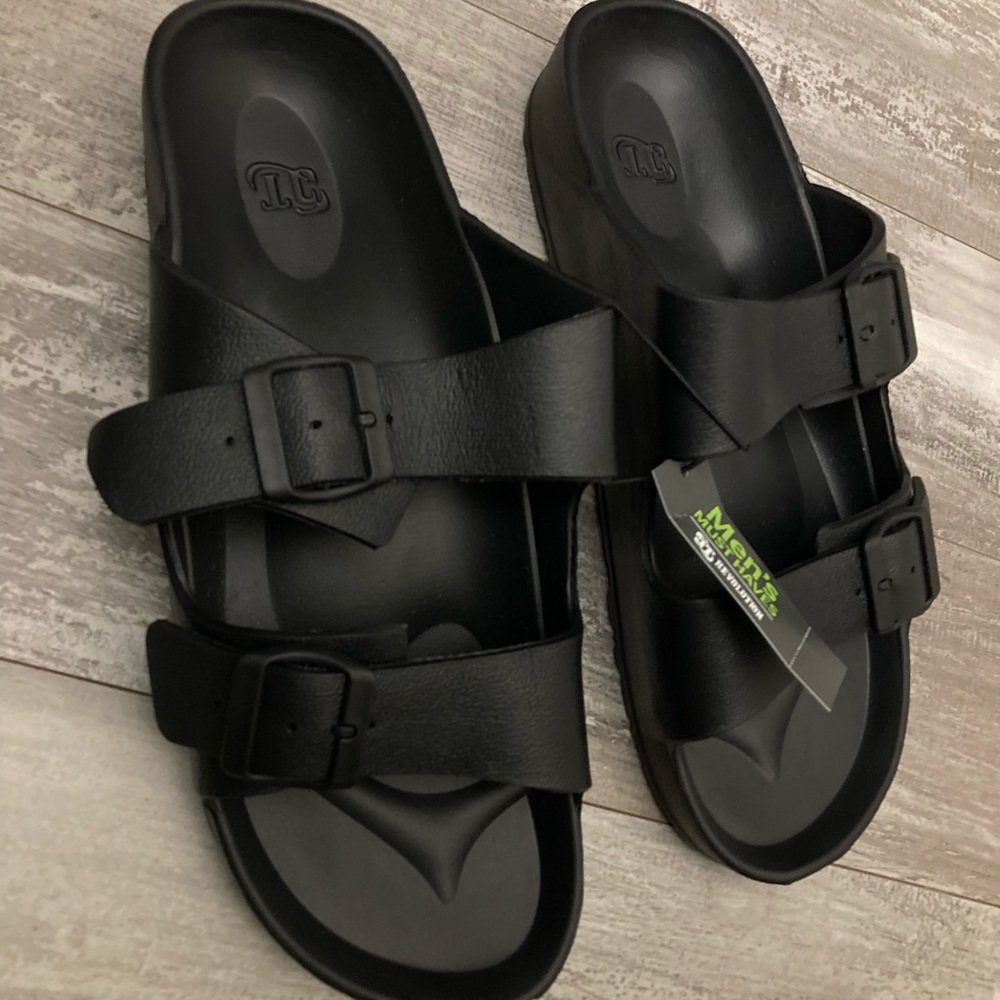 NWT Mens Revolution Foot Sole Support and Cushion Adjustable Strap Slides